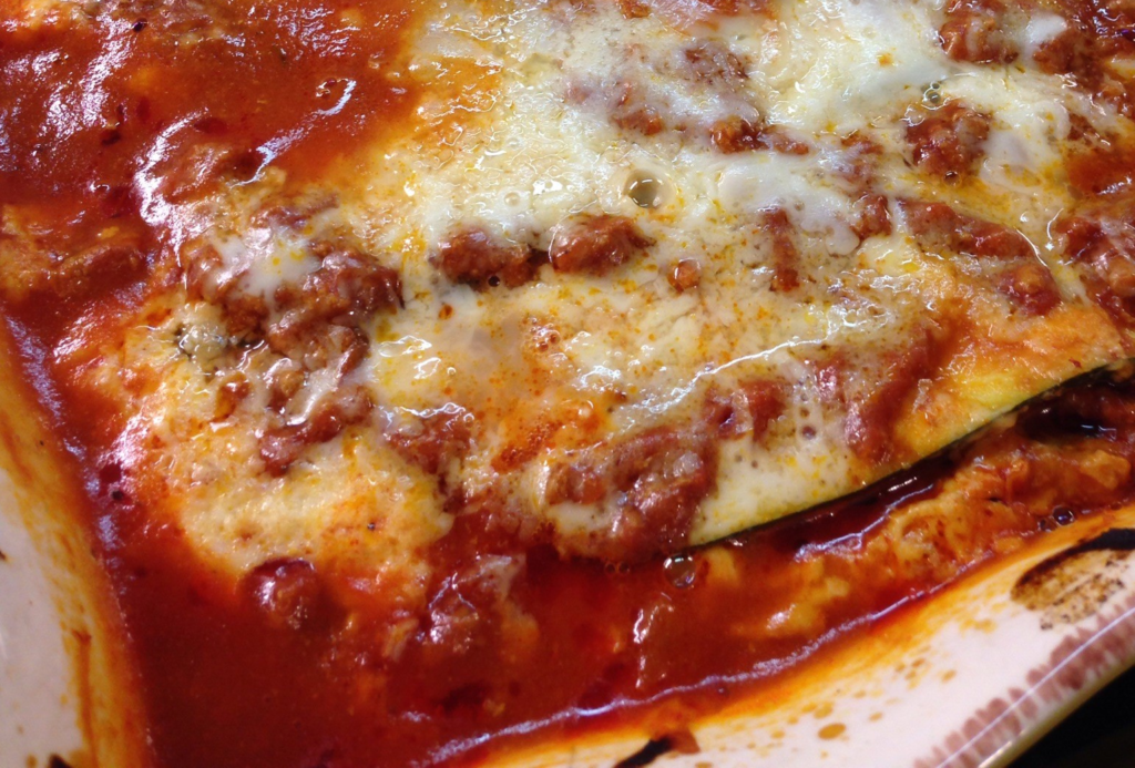 https://www.mrscriddleskitchen.com/wp-content/uploads/2014/03/Zucchini-Cheesy-Lasagna-Casserole-1024x693.png