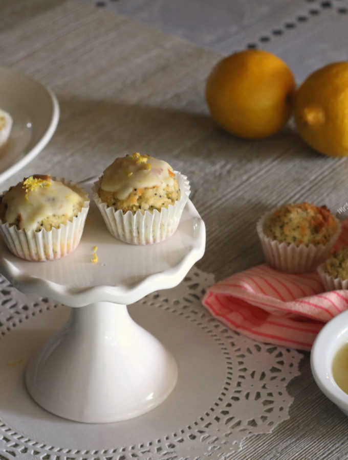 Lemon Poppy Seed Muffins (S)