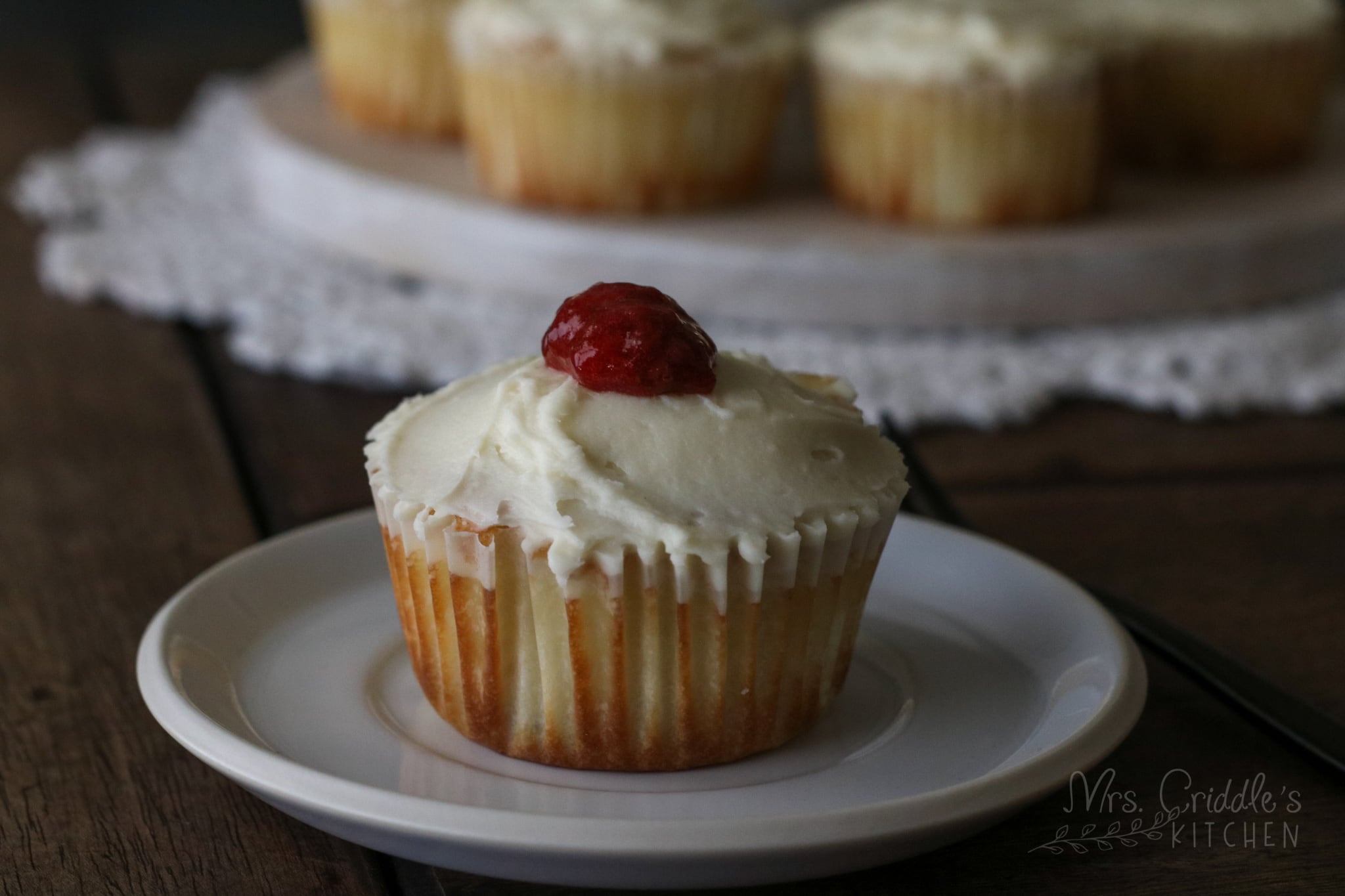 Why You Should Try Faux Cream Cheese Frosting - Bakes and Blunders